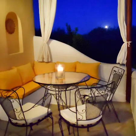 Tzane & - Steps Away From Golden Apartment Chrisi Akti (Paros)