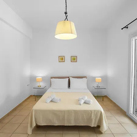 Apartment Tzane & - Steps Away From Golden Chrisi Akti (Paros)