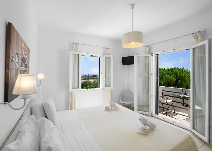 Tzane & - Steps Away From Golden * クリシ・アクティ