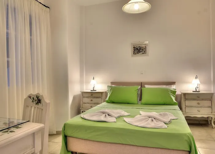 Tzane & - Steps Away From Golden *