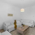 Tzane & - Steps Away From Golden Appartement *