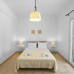 Appartement Tzane & - Steps Away From Golden Chrisi Akti (Paros)