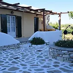 Tzane & - Steps Away From Golden Appartement Chrisi Akti (Paros)