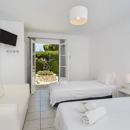 Tzane & - Steps Away From Golden Appartement *