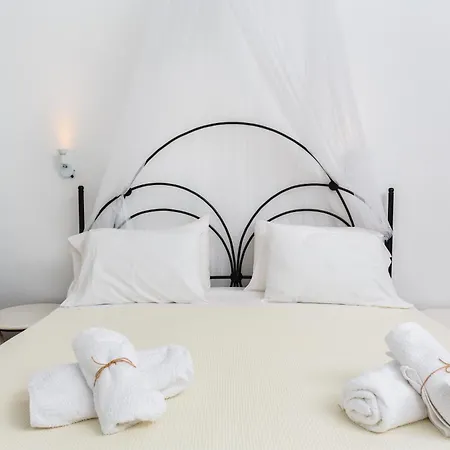 Tzane & - Steps Away From Golden *