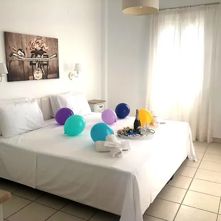 Appartement Tzane & - Steps Away From Golden Chrisi Akti (Paros)