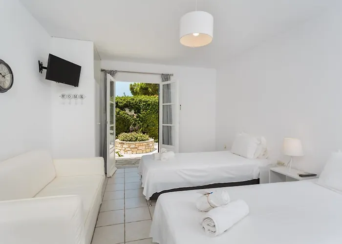 Tzane & - Steps Away From Golden Appartement *
