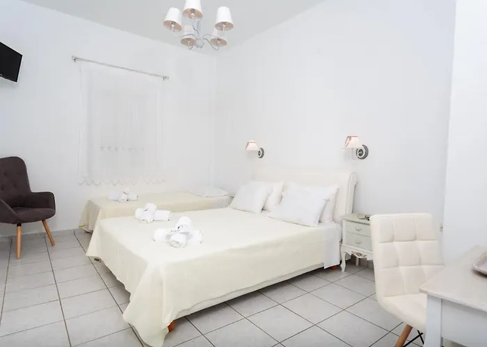 Tzane & - Steps Away From Golden Appartement