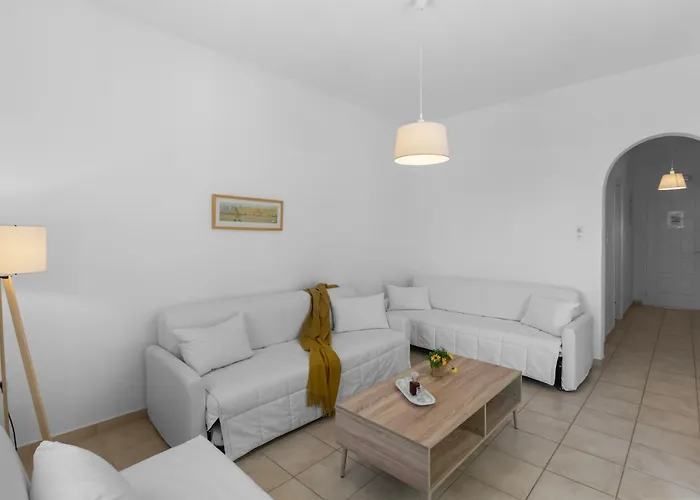 Tzane & - Steps Away From Golden Appartement *