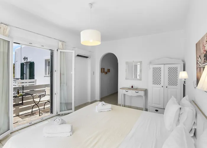 Tzane & - Steps Away From Golden Appartement *