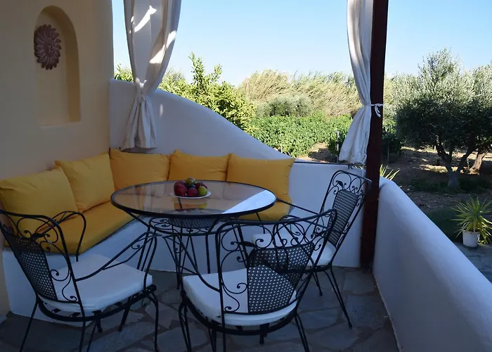 Tzane & - Steps Away From Golden Appartement *