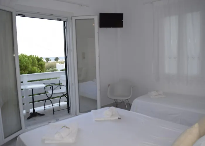 Tzane & - Steps Away From Golden * Chrisi Akti (Paros)